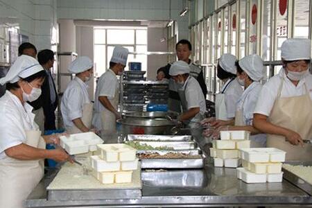 集體用餐配送單位和中央廚房配送的區(qū)別在哪里？